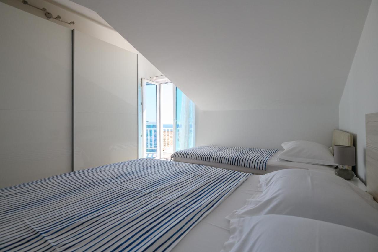 Inat Hotel Дубровник Екстериор снимка