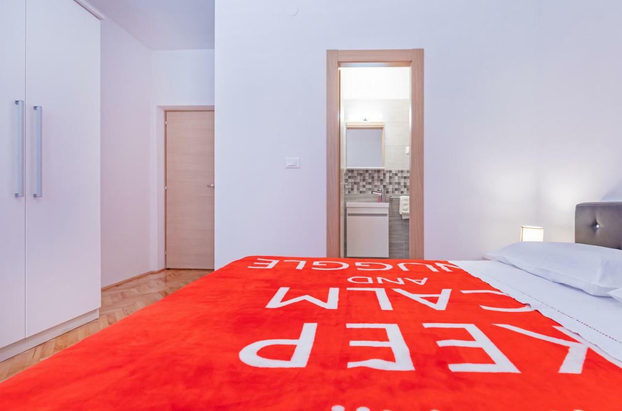 Inat Hotel Дубровник Екстериор снимка