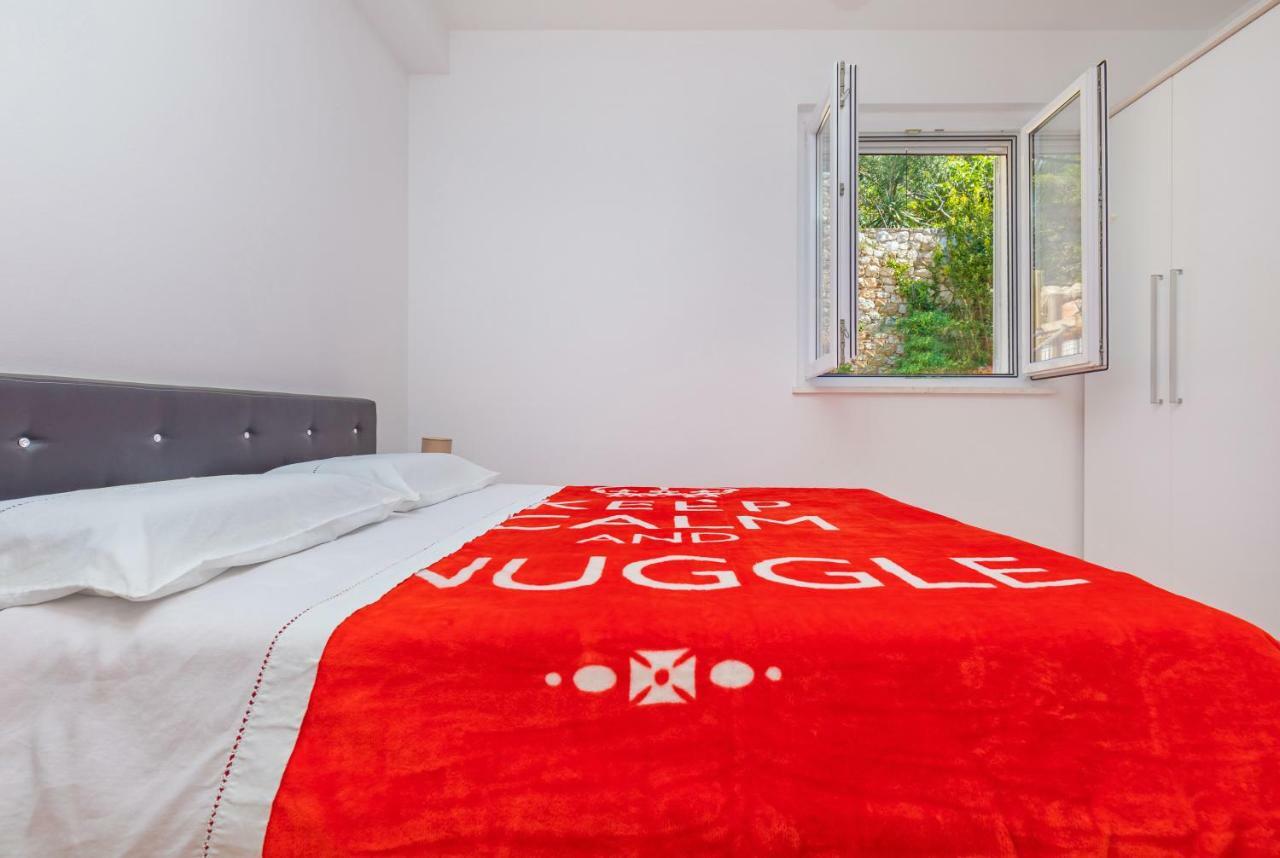 Inat Hotel Дубровник Екстериор снимка