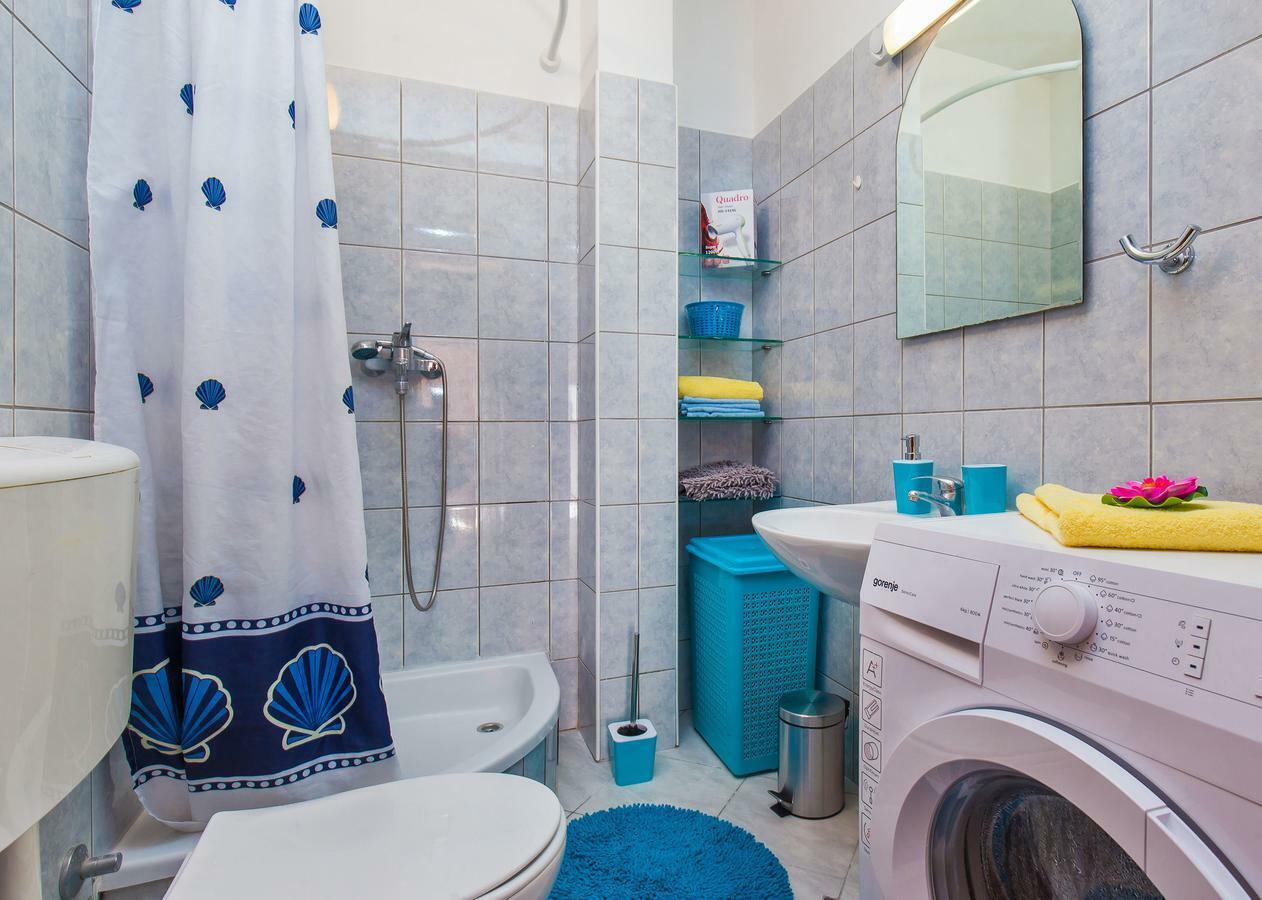 Inat Hotel Дубровник Екстериор снимка
